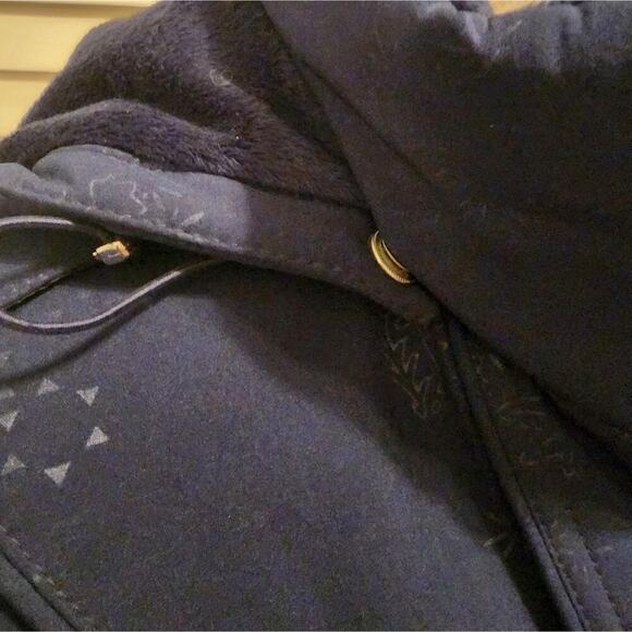 ZERO EXPOSUR BLUE WITH PRINT BUCKLE WINTER JACKET WITH HOOD SIZE MED - Picture 9 of 11